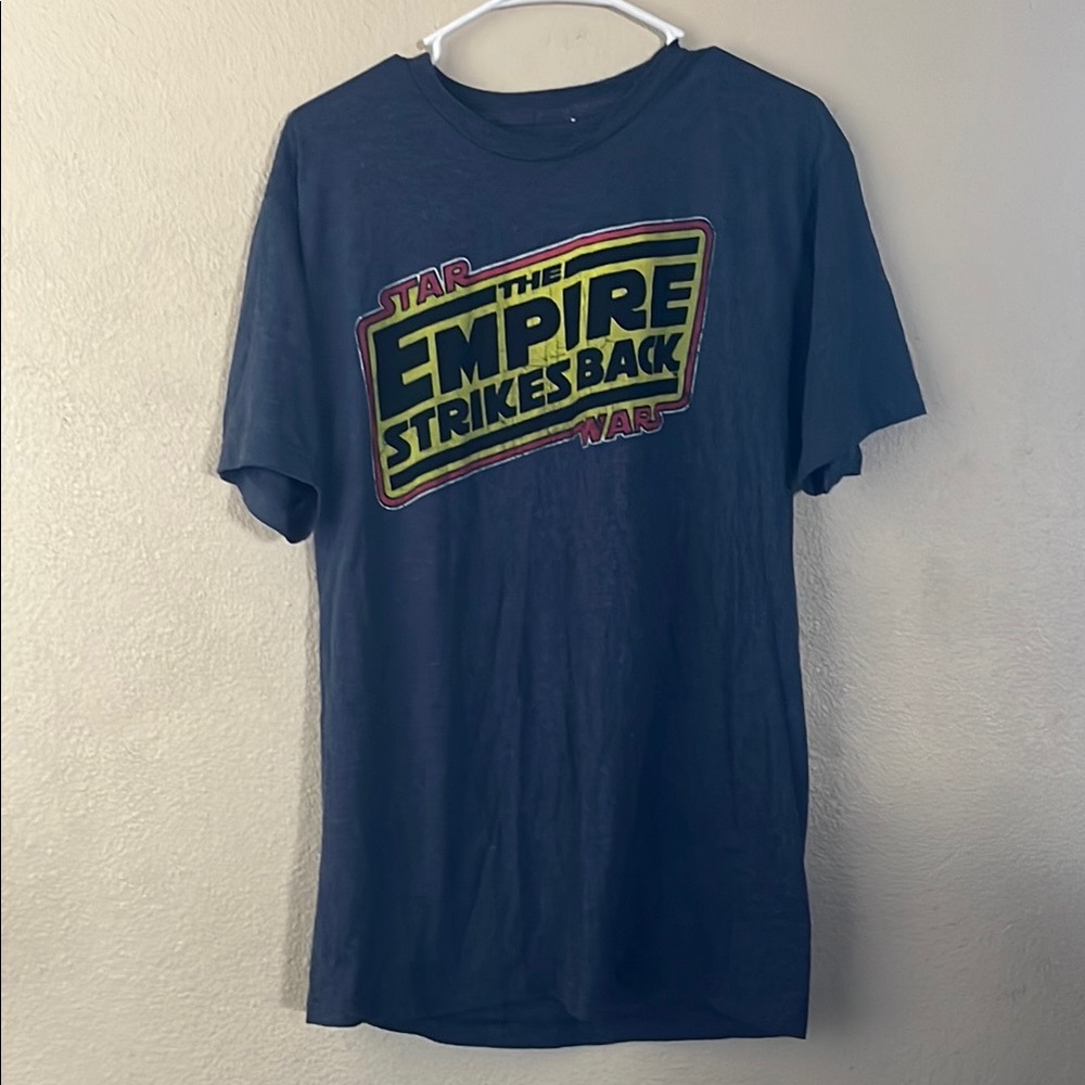 Men’s Large Star Wars Empire Strikes Back Tee